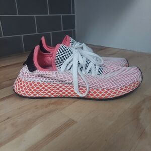 Adidas Deerupt Runners Womens Size 7.5